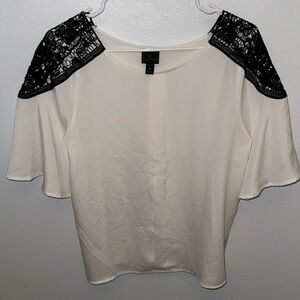 Worthington top size medium